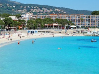 Apartamentos Roc Portonova