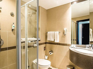 HOLIDAY INN EXPRESS DUBAI JUMEIRAH