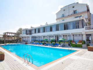 Manolya Hotel