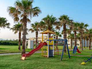 Delfina Tropic Beach ex Delfina Beach (C)