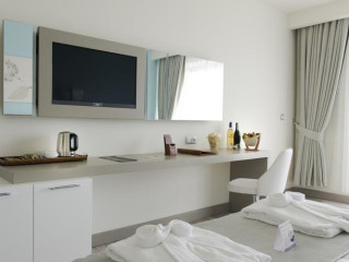 FLORA GARDEN EPHESUS