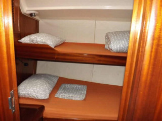 Sailing in Insulele Ciclade 