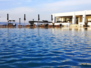 Santo Maris (Adults Only)