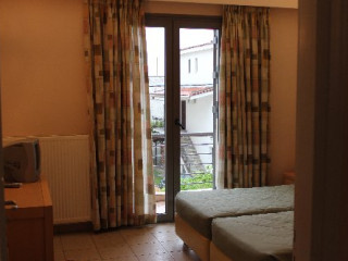 Anna Vossinaki Apart-Studio