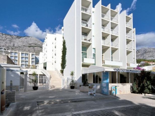 BLUESUN ALGA (Tucepi)