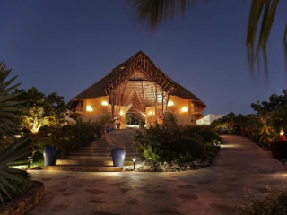 Gold Zanzibar Beach House Spa