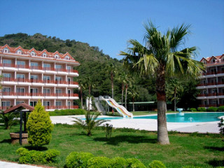 Hotel Green Nature Resort and Spa