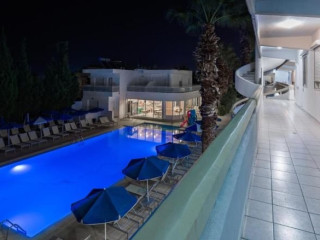 Paleos Apartments