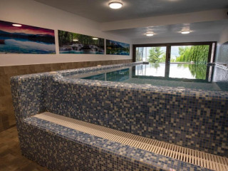 Hotel Roser House (Colibita)..