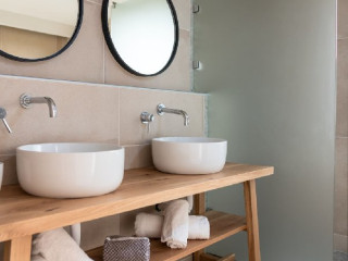 Paralos The Maxine (Adults Only +16)