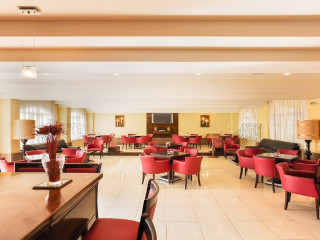 OASIS HOTEL (Perama) (C)