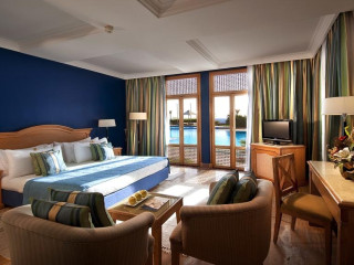 Reef Oasis Blue Bay Resort & Spa