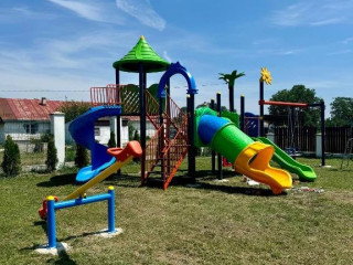 PENSIUNEA ANA.. (Girov)