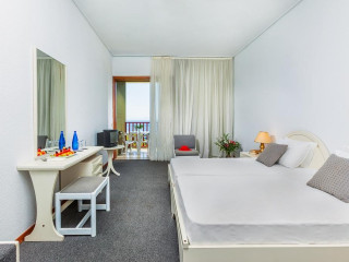 Skiathos Palace (Koukounaries)