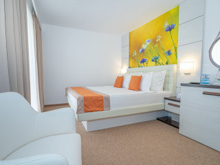 Mera Resort