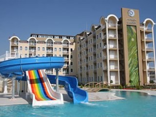 MELISSA GARDEN HOTEL