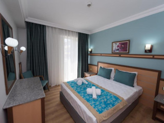 SIDE VILLAGE FAMILY HOTEL.