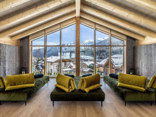HOTEL RAVELLI LODGES