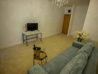 Queen Vera (fostul Palm Beach)