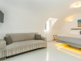 Central Fira Hotel (Fira Santorini) 