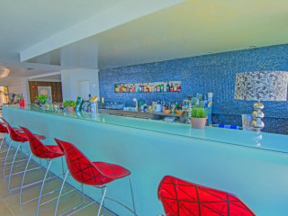 Silver Sands Beach Hotel