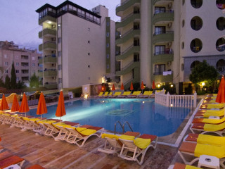KAILA KRIZANTEM HOTEL