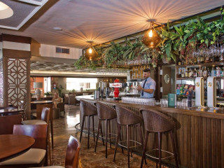 SUNSET BEACH CLUB APARTAMENTOS (Benalmadena)