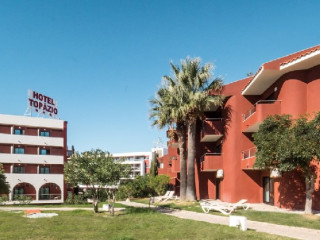 Topazio Mar Beach Hotel and Apartments