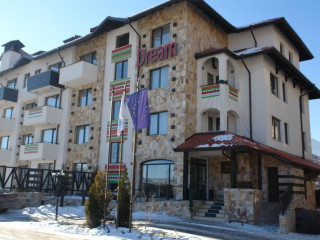 MYTHIC SUITES  VILLAS CONCIERGERIE  RESORT