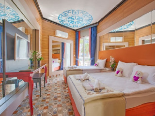 CLUB HOTEL ANJELIQ