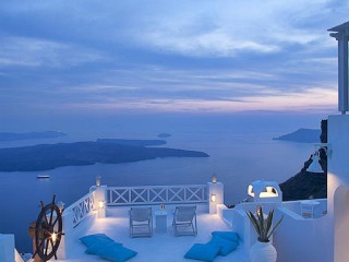 On the Rocks - Adults Only (Imerovigli - Santorini)