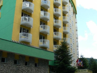 HOTEL ALUNIS