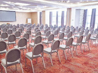 HOTEL MYCONTINENTAL SIBIU.