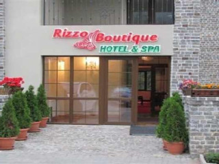 HOTEL RIZZO BOUTIQUE