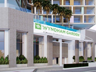 Wyndham Garden Ajman Corniche 