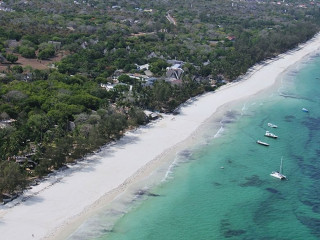 Lantana Galu Beach