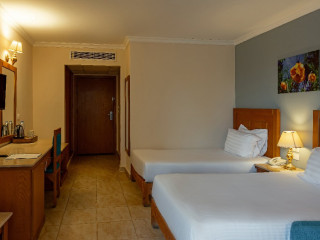 SUNRISE SOLARA AQUA PARK (EX. CAESAR DREAMS)