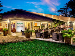 Leopard Beach Resort and Spa (R)