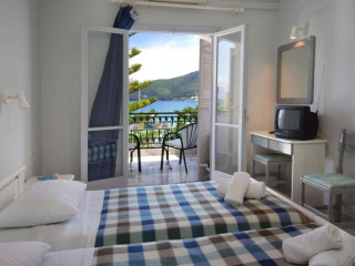 Athina Hotel