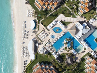 Wyndham Grand Cancun All-Inclusive Resort Villas 