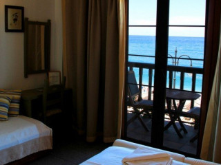 Kelly (Pelion / Agios Ioannis)