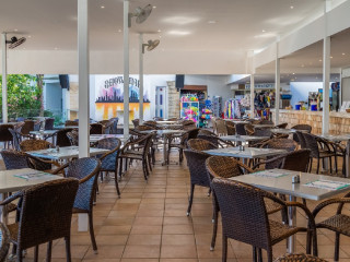 Kapetanios Aqua Resort 