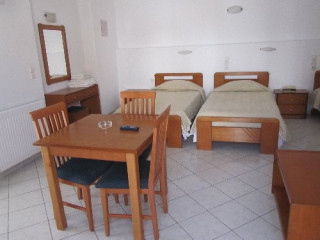 Peters Studios (3 Keys)