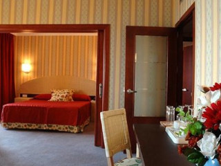 BEATRIZ PALACE (Fuengirola)