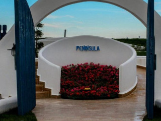 PENINSULA RESORT