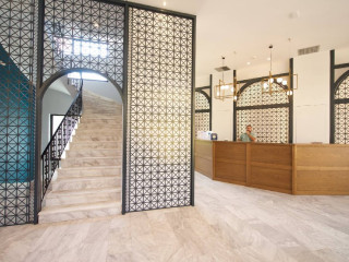 Mirabel City Center 3*