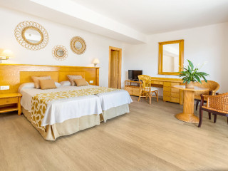 ONA PALMIRA PARADISE