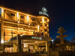 HILTON