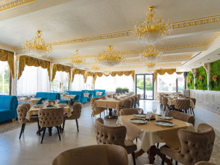 W Regal Boutique Spa