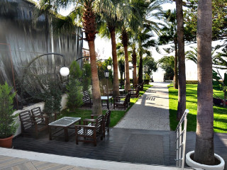 NERTON HOTEL